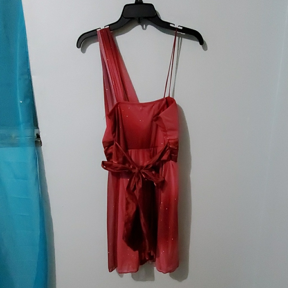Homecoming Dress - Picture 3 of 3